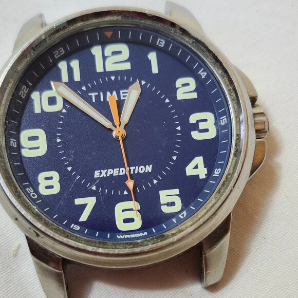 Timex Expedition Watch - Picture 3 of 4
